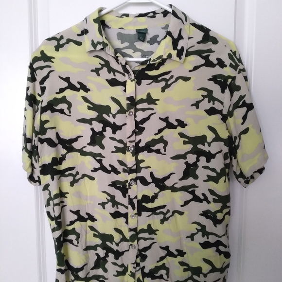 Button down top - Picture 2 of 2